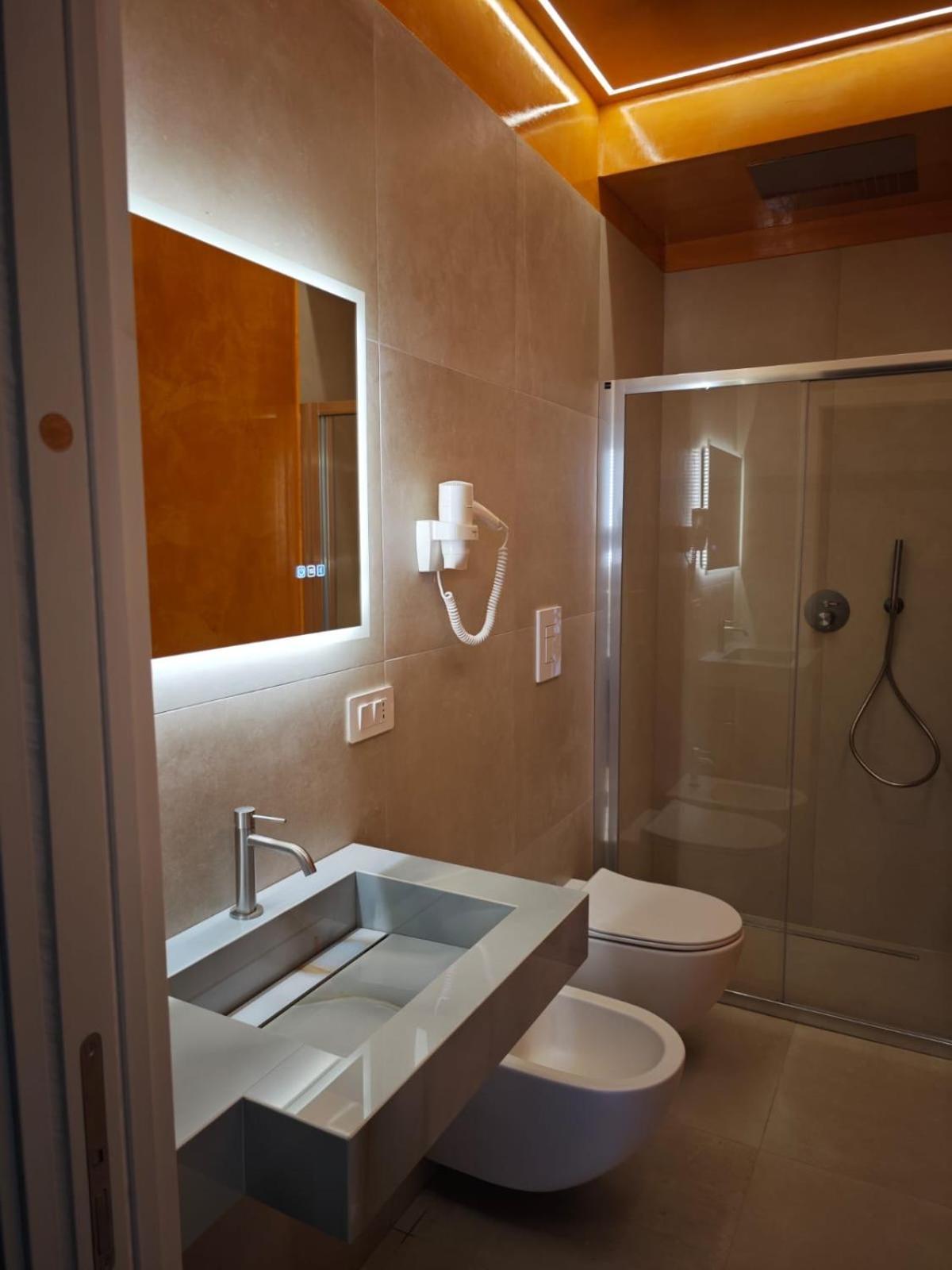 Shanti Rooms & Apartments Castello باكولي المظهر الخارجي الصورة